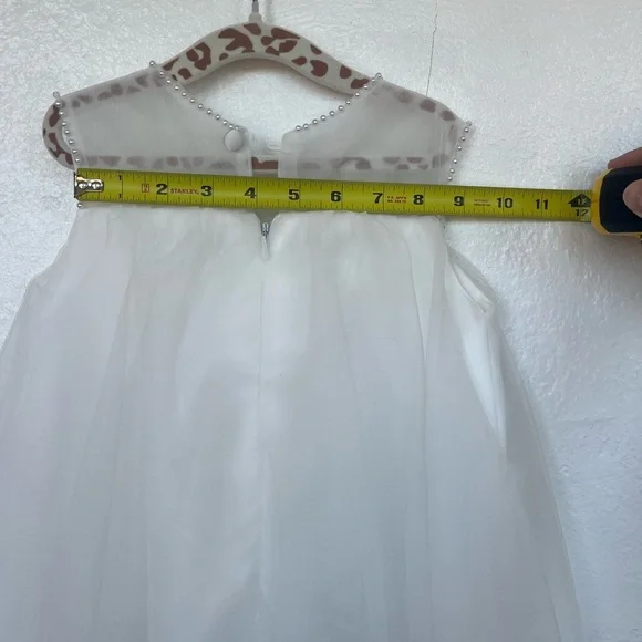 Elegant Cream Lace Dress